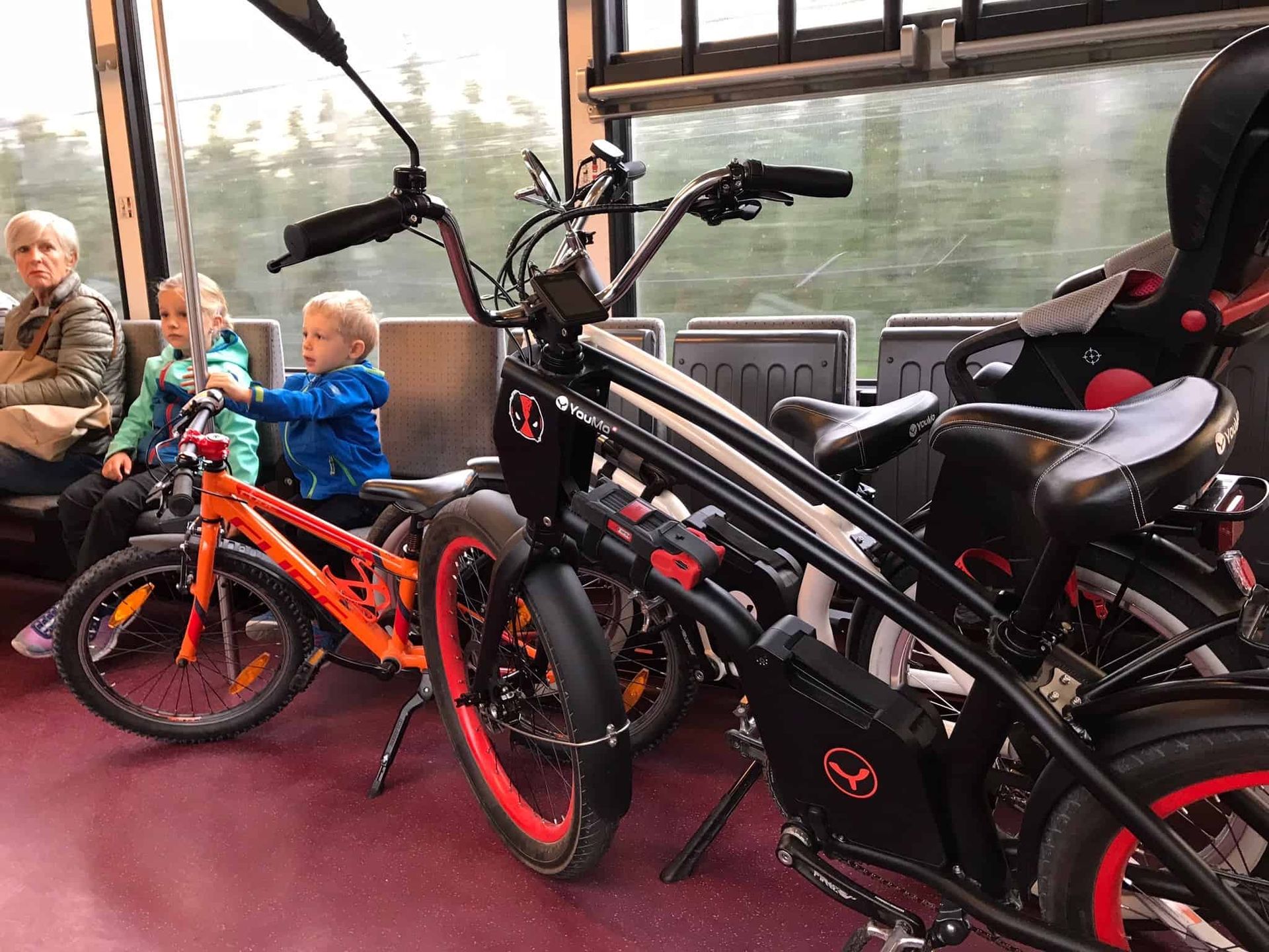 Mit YouMo in der Bahn? Kein Problem!