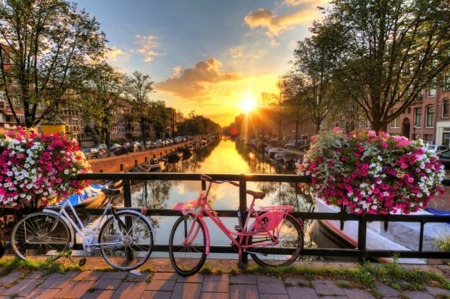 Amsterdam – Die zehn schönsten Strecken für eine Radtour durch Europa Amsterdam - Die zehn schönsten Strecken für eine Radtour durch Europa